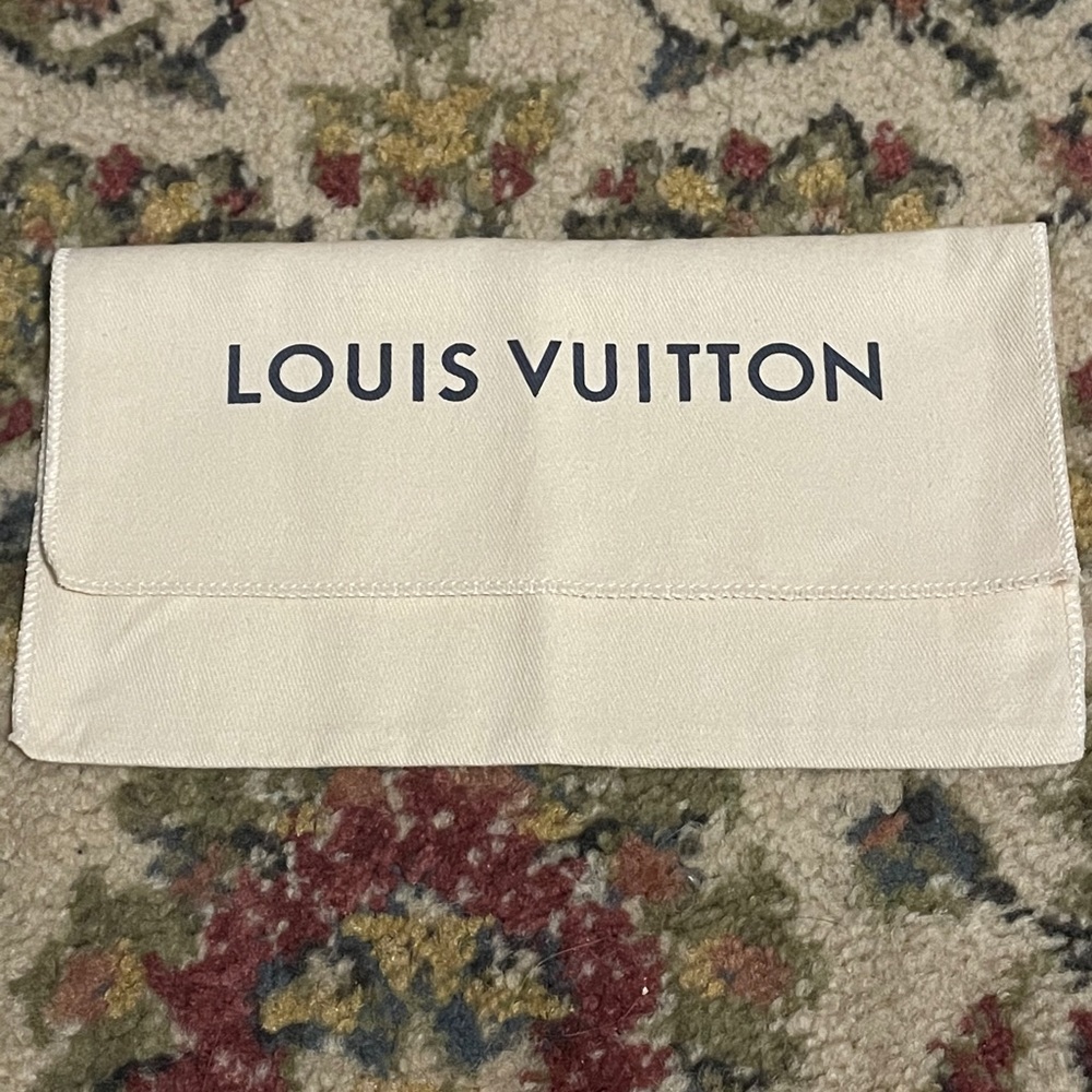 Louis Vuitton dust bag 9”x5”